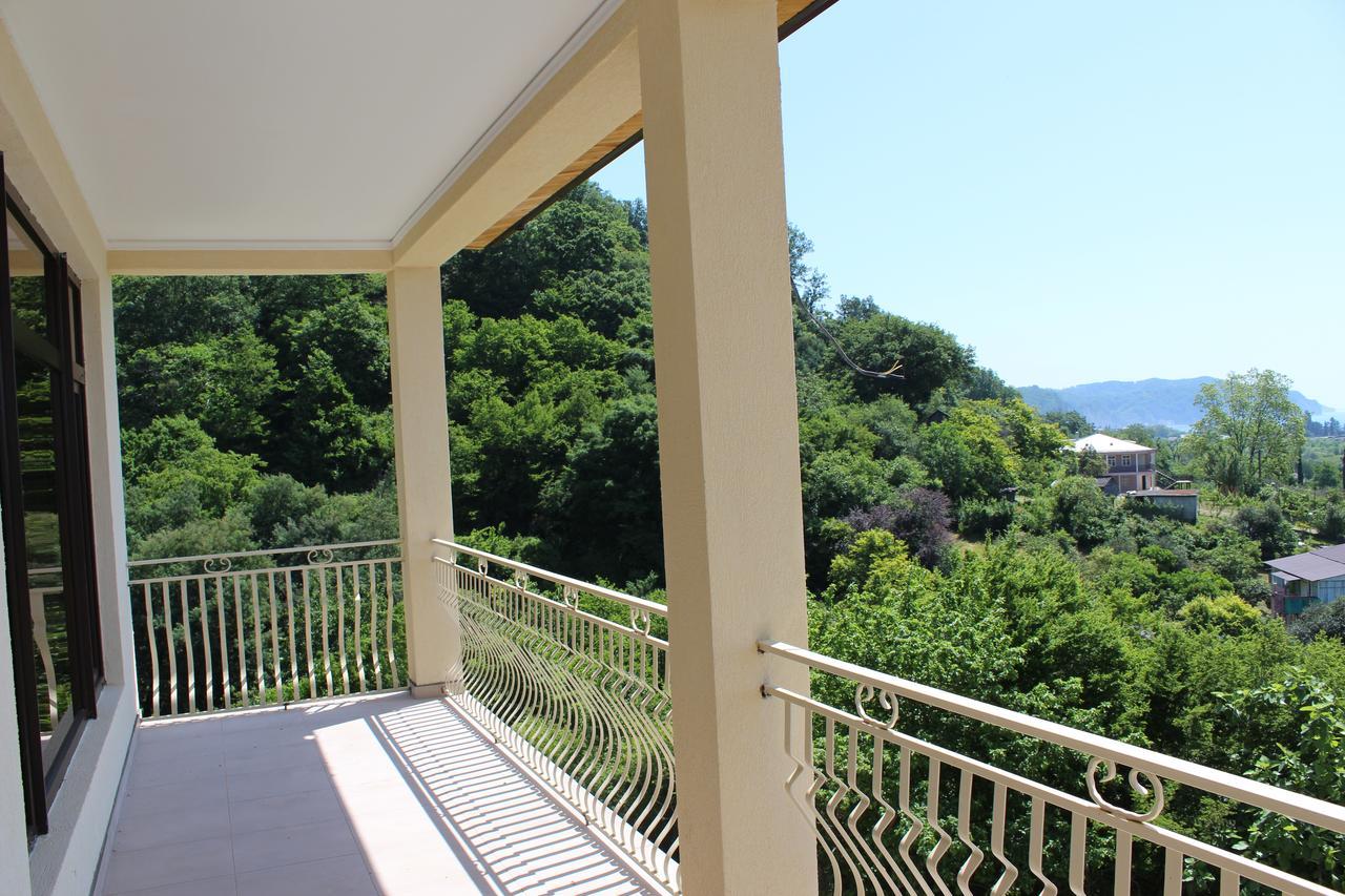 Guest House Panorama Pitsunda Exterior foto